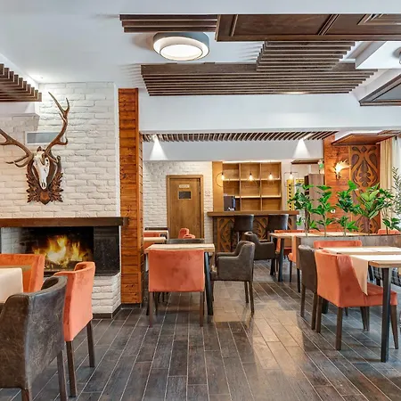 招待所 чудните мостове